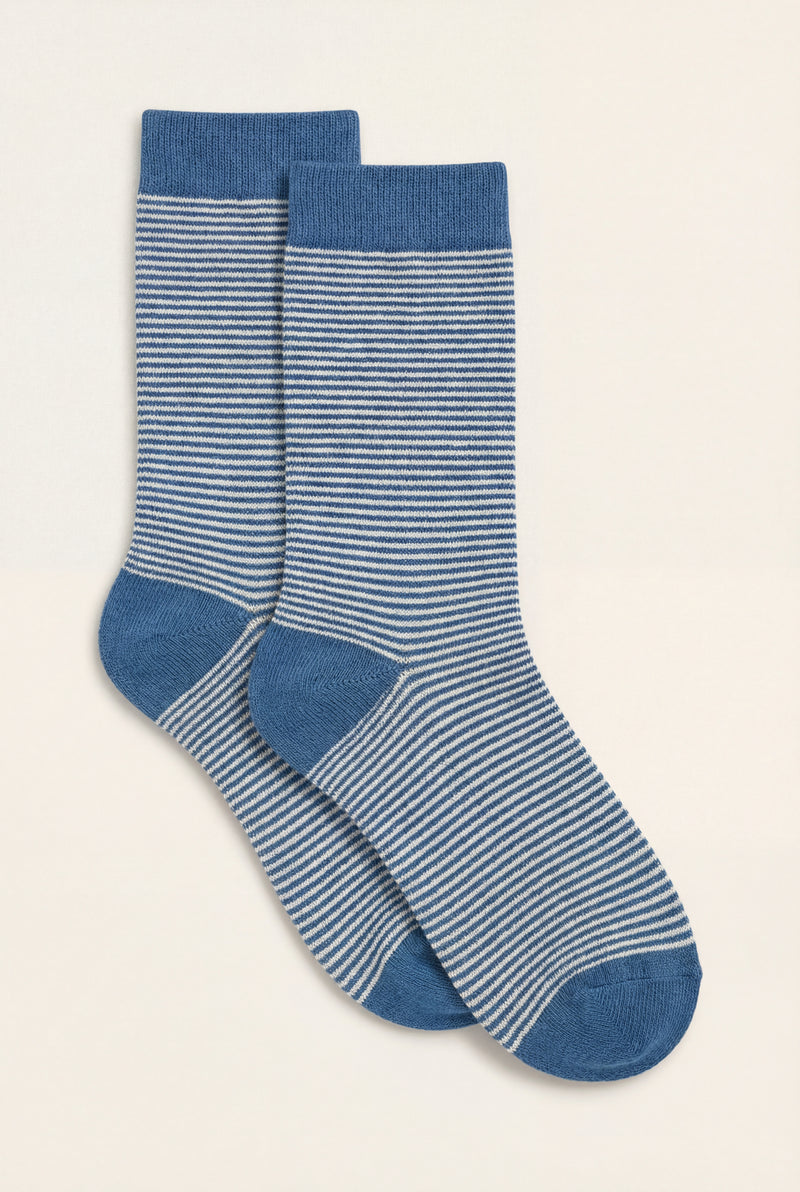 Nahtlose gestreifte Bambus-Socken